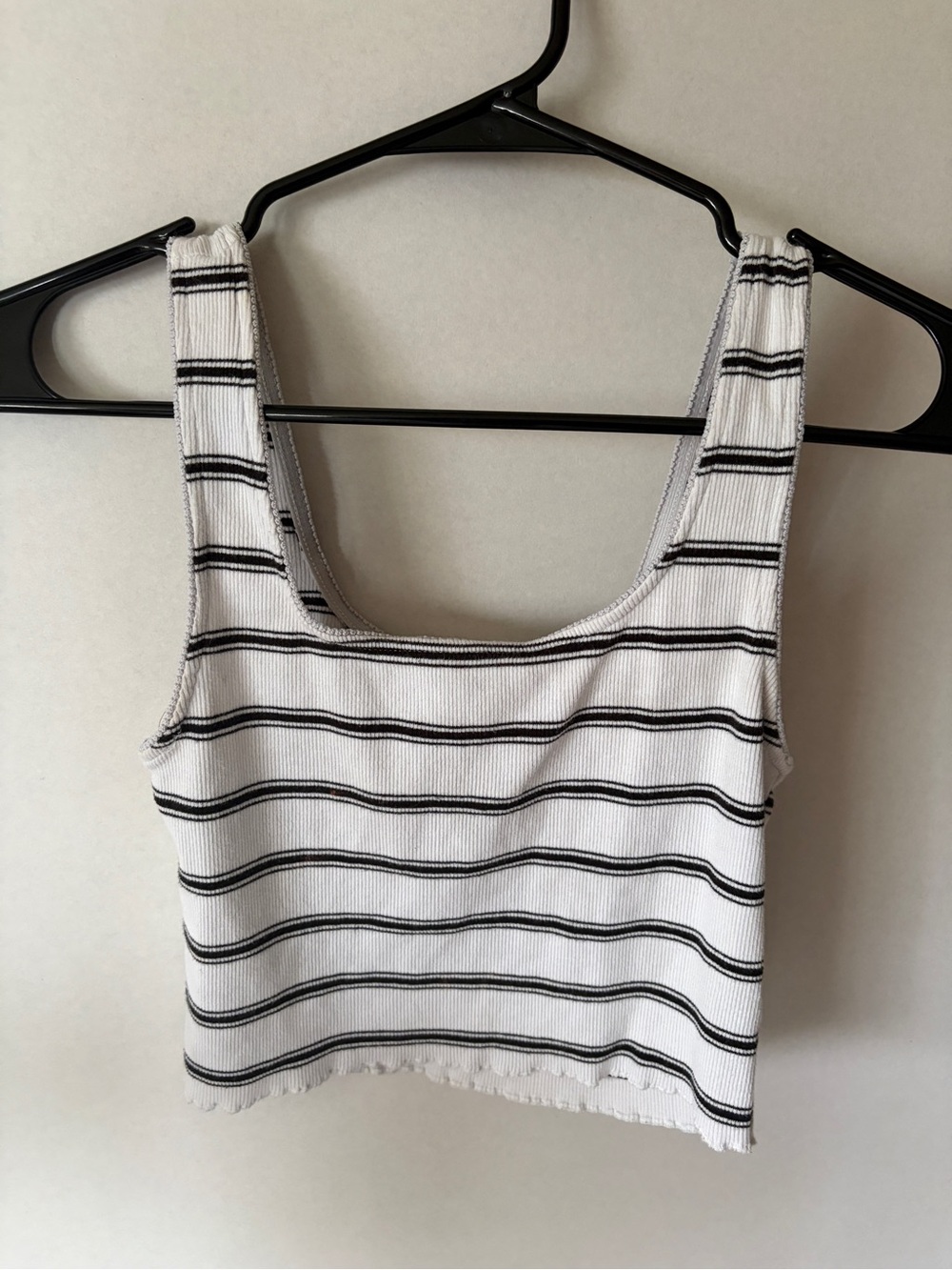 Forever 21 White and Black Striped Ribbed Crop Tank